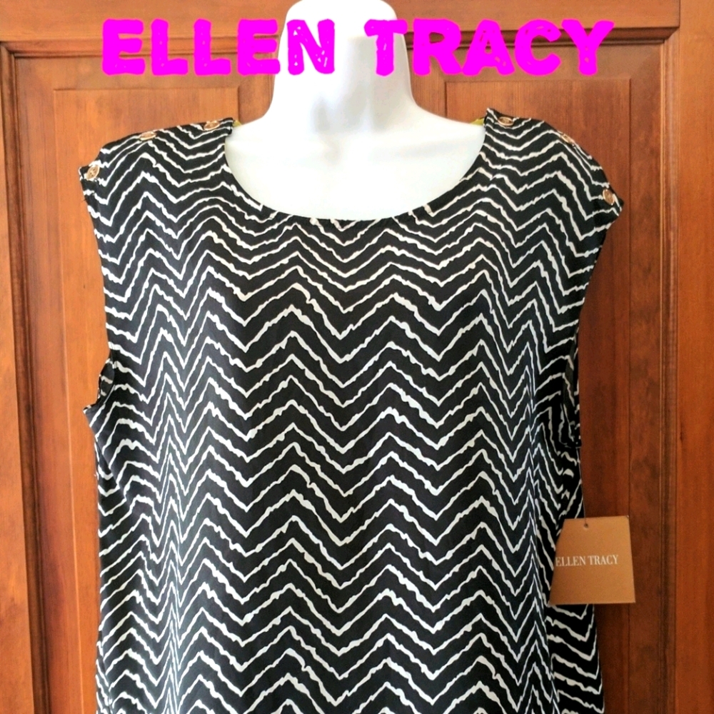 NWT Ellen Tracy Sleeveless Black & White Blouse